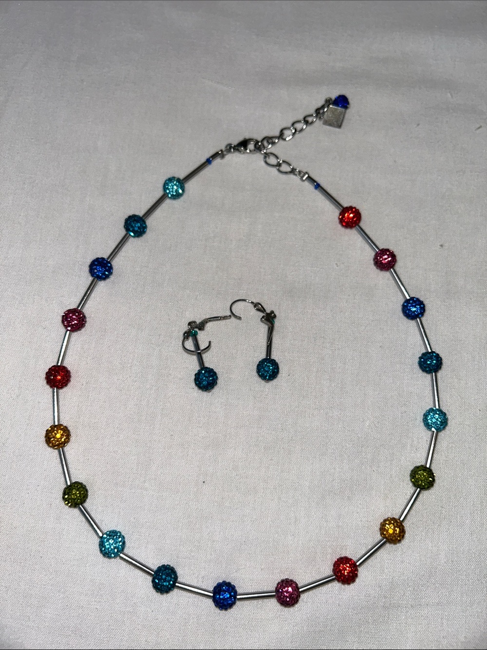 Coeur de Lion rare rainbow colored round geo necklace AND matching earrings!
